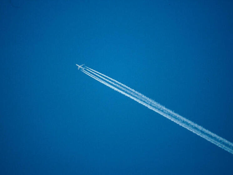 Aircraft and contrail