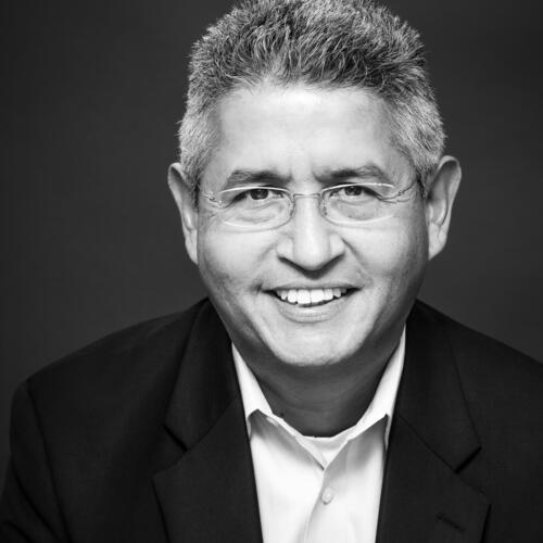 Headshot of Alejandro Perez