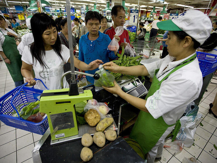 Shoppers at Carrefour supermarket, Furongguangchang store, Changsha, China