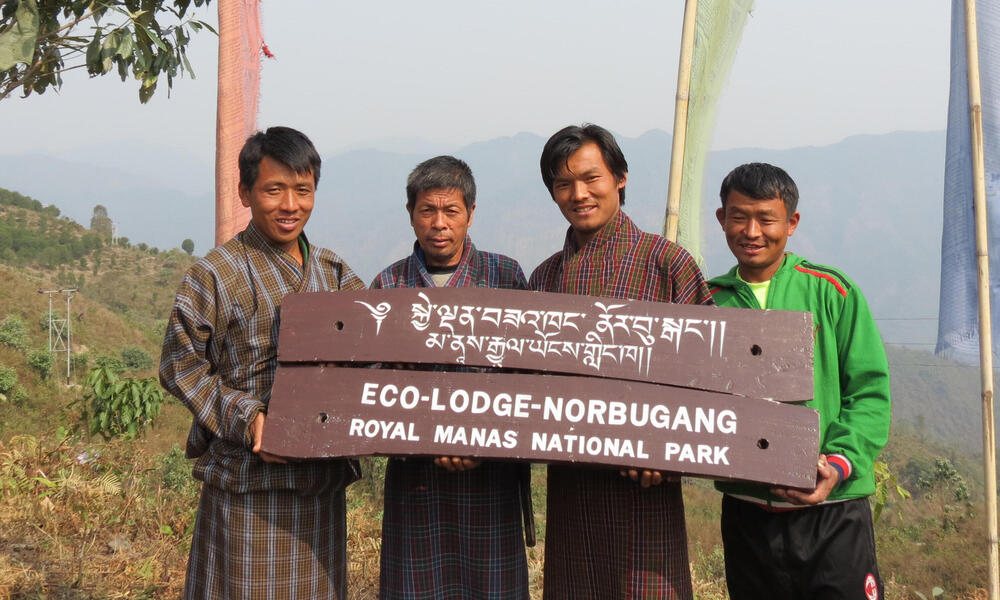 Ecolodge in Manas