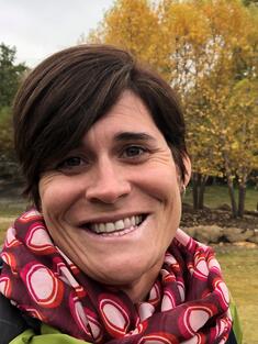 headshot of Erin Simon