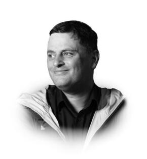 Nik Sekhran headshot