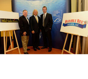 WWF's Bill Fox, Bumble Bee Foods President and CEO Chris Lischewski and Rupert Howes, CEO of MSC announce new MSC-certified Wild Selections during the European Seafood Expo in Brussels. (PRNewsFoto/Bumble Bee Foods)